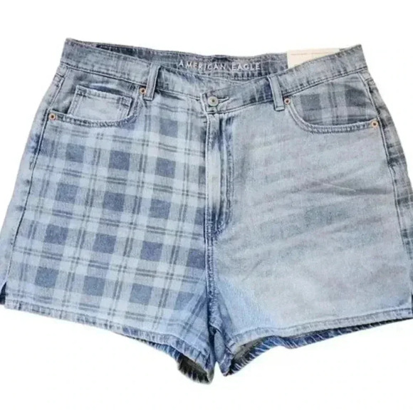 American Eagle Outfitters Pants - American Eagle highest rise denim mom shorts 6 NWT